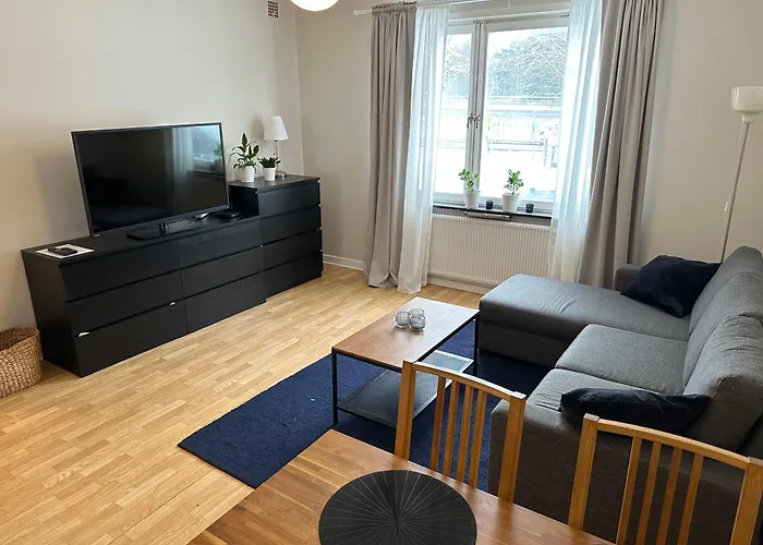 Flatin Erbjuder Laegenheter I Soedra Stockholm